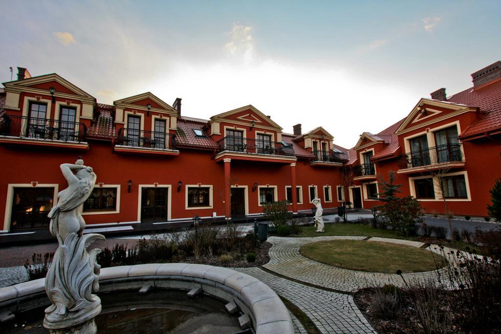 Hotel Milord Pułtusk Exterior foto