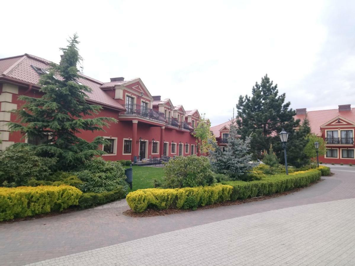 Hotel Milord Pułtusk Exterior foto