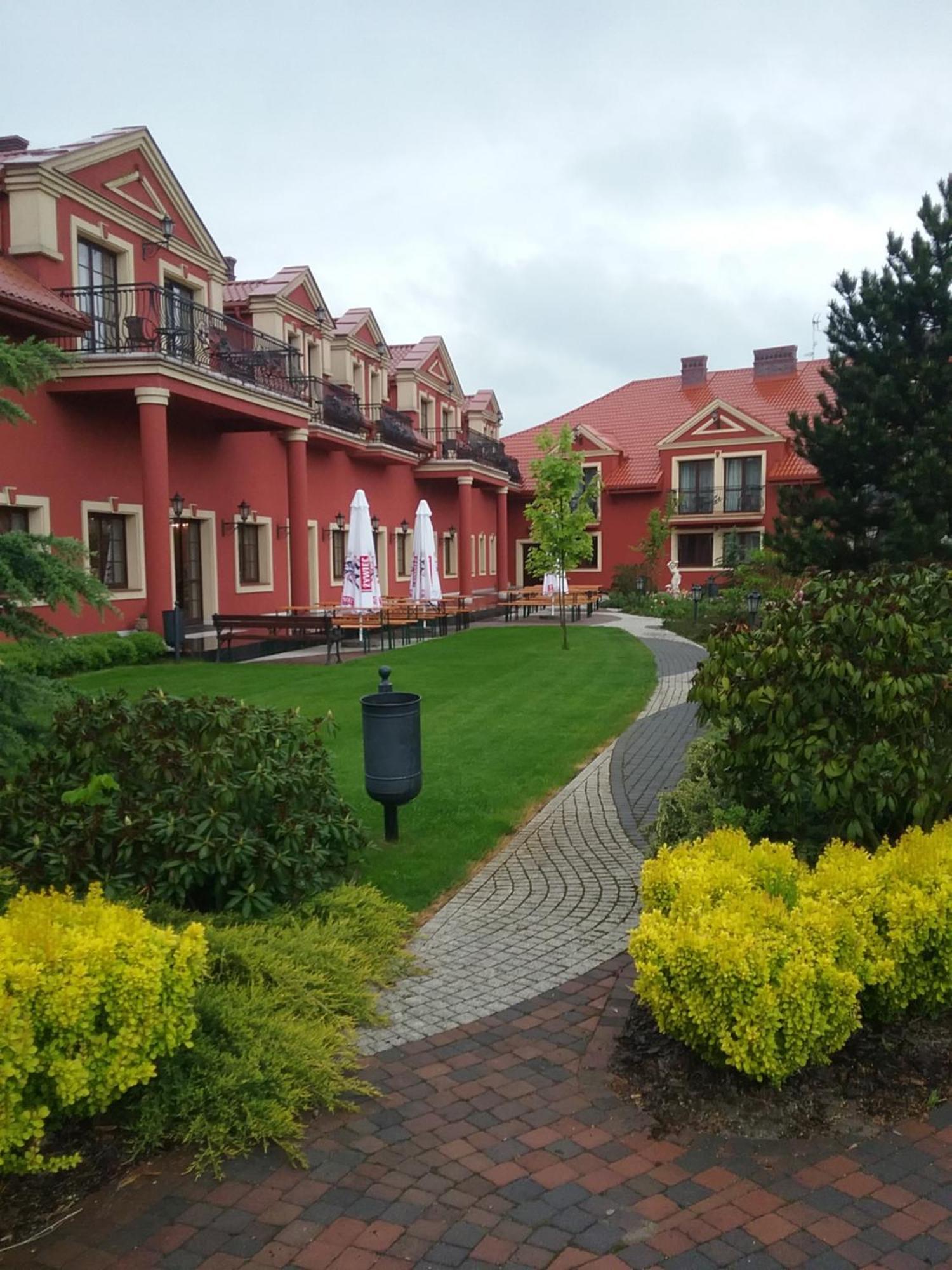 Hotel Milord Pułtusk Exterior foto